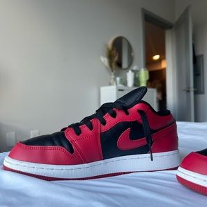 Jordan 1 Low Reverse Bred 6.5 Y